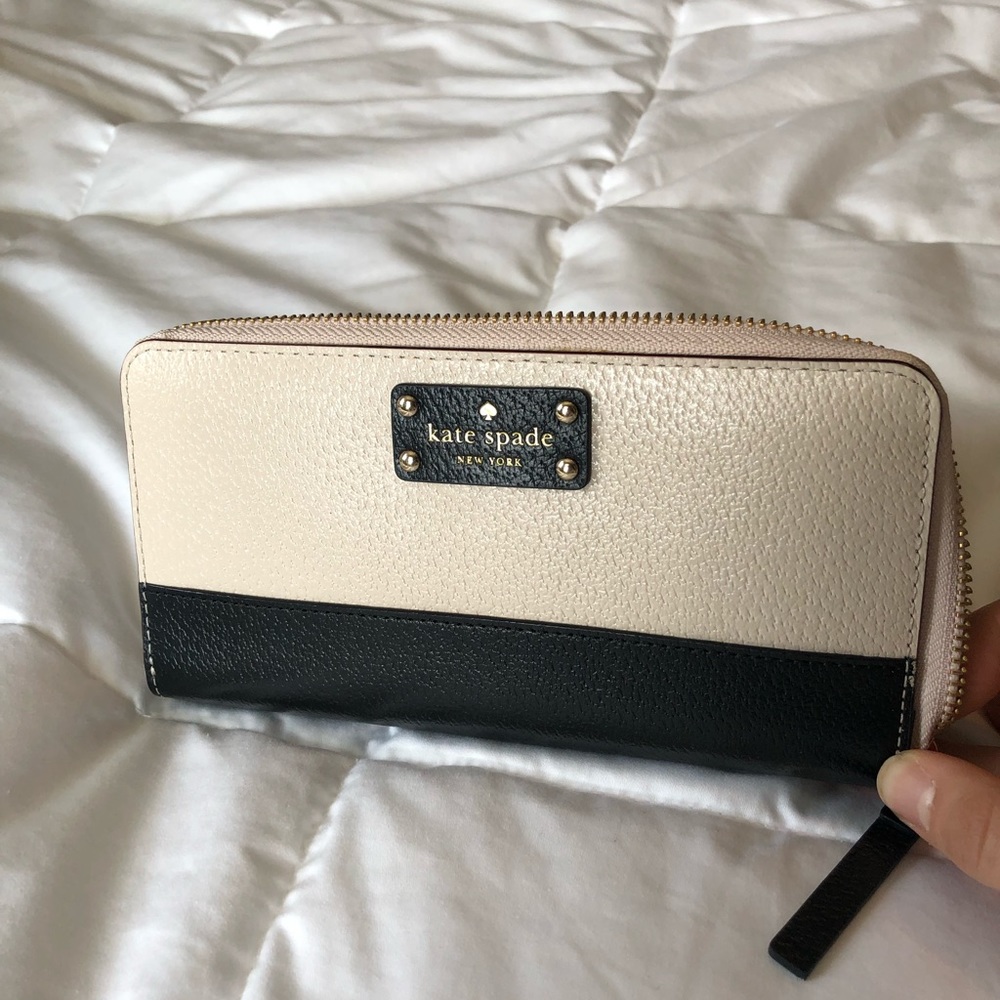 Kate spade wallet